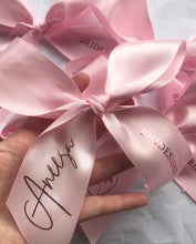 Load image into Gallery viewer, Oversized Bow Place Cards